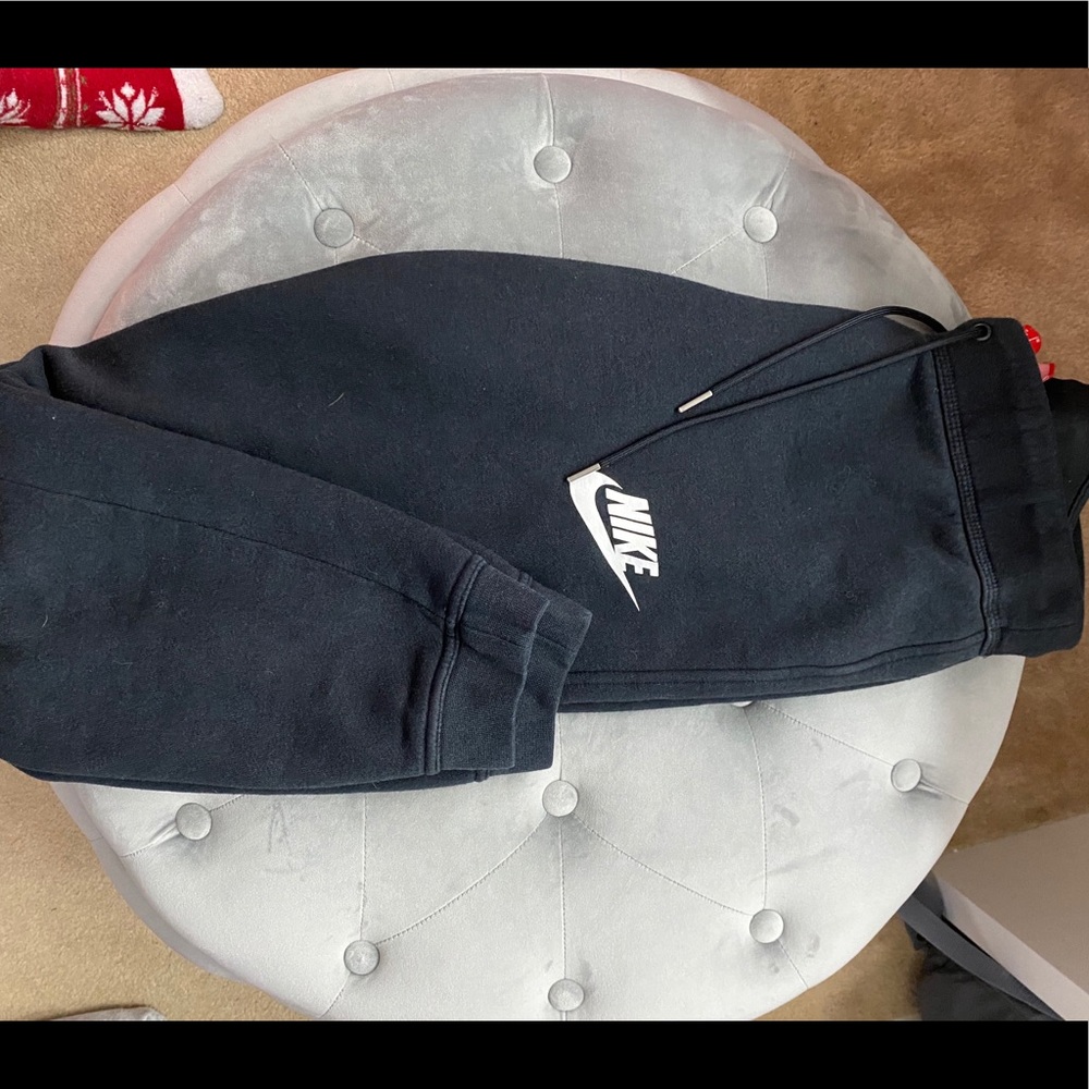 Women's Black Nike joggers